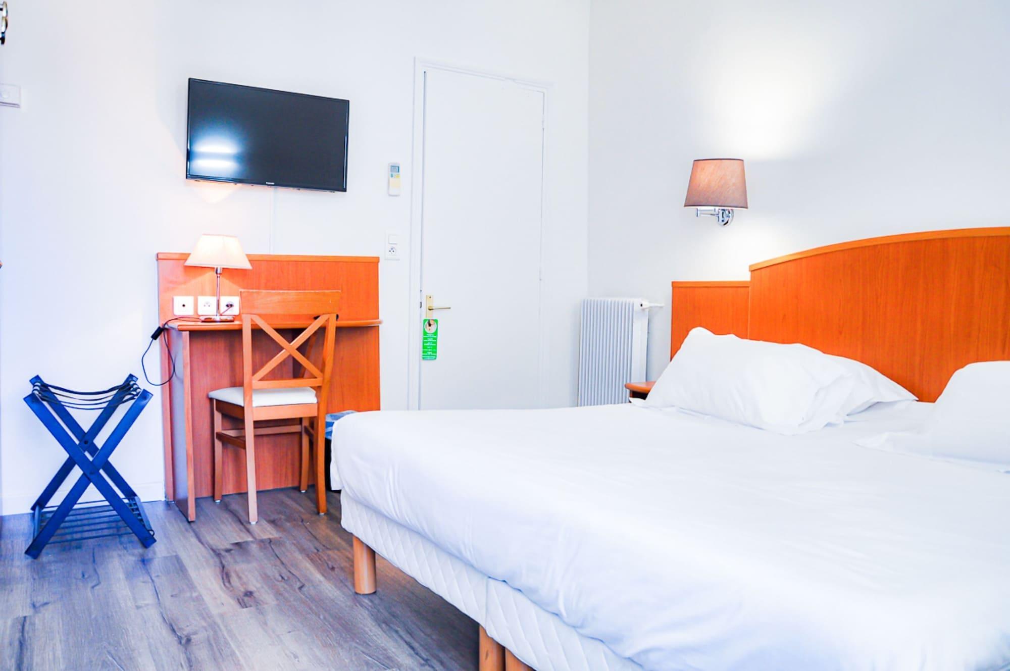 Hotel Posta Vecchia Бастия Экстерьер фото
